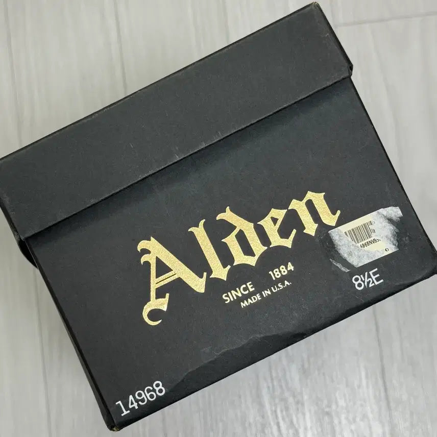 [SOLD OUT] 알든 Alden 언라인드 처카 부츠 14968 8.5E