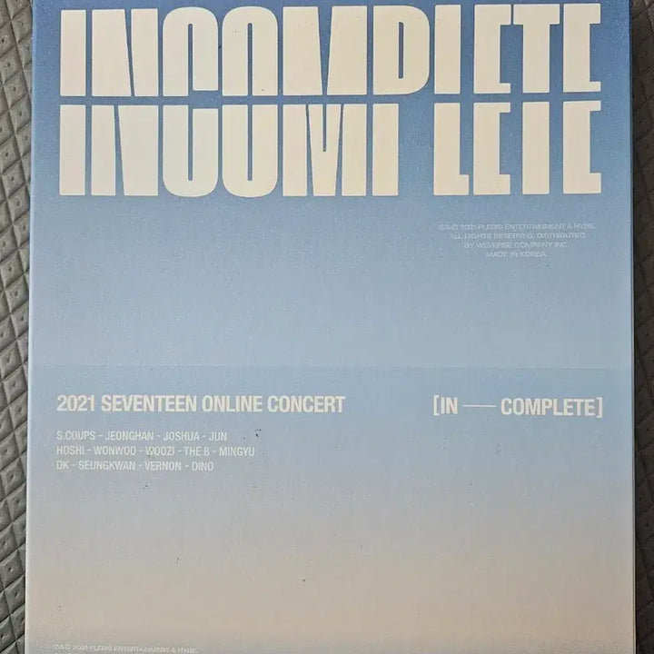 [BUNJANG] SEVENTEEN Incomplete Online Concert Photobook / 세븐틴 인컴플릿 인컴플리트 온라인 콘서트 포토북 SEVENTEEN