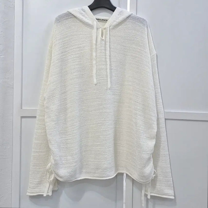 [BUNJANG] In Silence Shirred Hooded Knit Top / 인사일런스 셔링 후드 니트