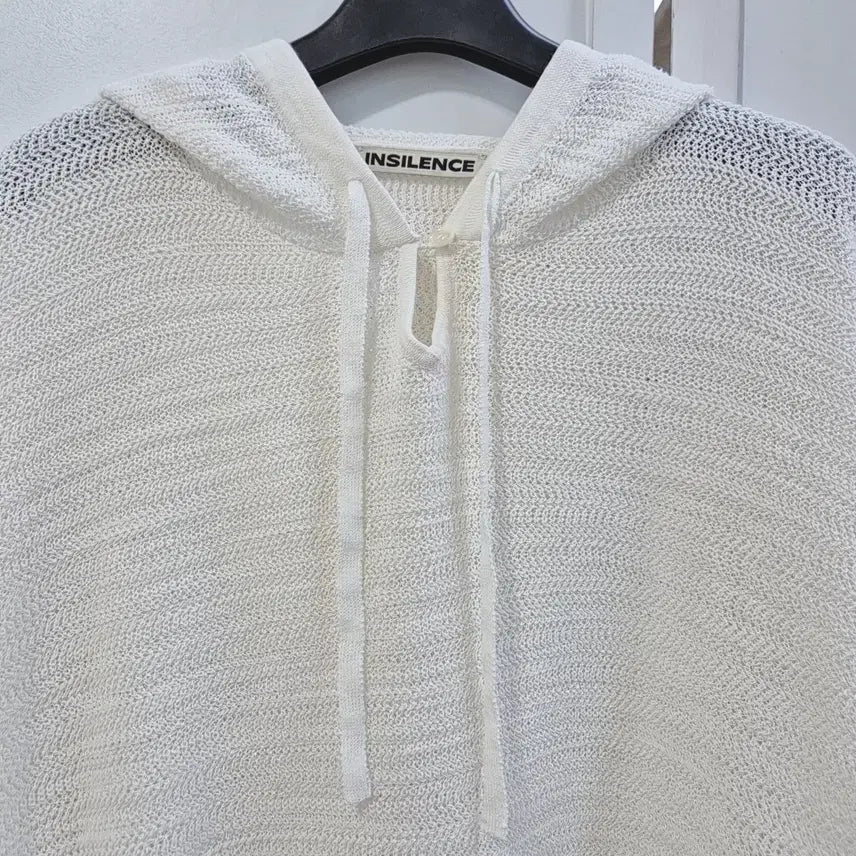 [BUNJANG] In Silence Shirred Hooded Knit Top / 인사일런스 셔링 후드 니트