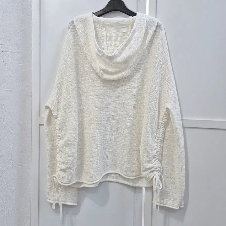 [BUNJANG] In Silence Shirred Hooded Knit Top / 인사일런스 셔링 후드 니트