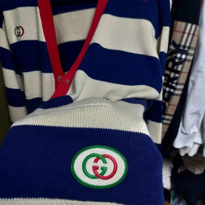 [BUNJANG] Gucci Striped Knit Cardigan (Size 100) / 구찌 스트라이프 니트 가디건 실측100