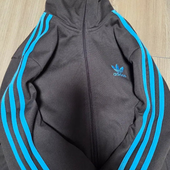 [BUNJANG] Adidas Mint Choco Jersey / 아디다스 민트초코 져지