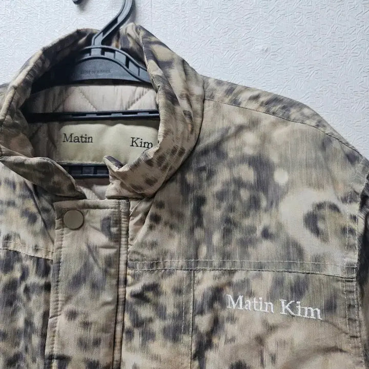 [BUNJANG] Matinkim Leopard Pattern Bomber Jacket (Size M) / 마뗑킴 레오파트 패턴 봄버 자켓 M