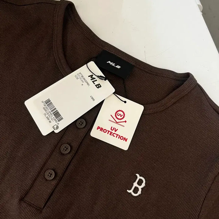 [BUNJANG] MLB Slim Henley Neck T-shirt / 엠엘비 골지 헨리넥 반팔티셔츠