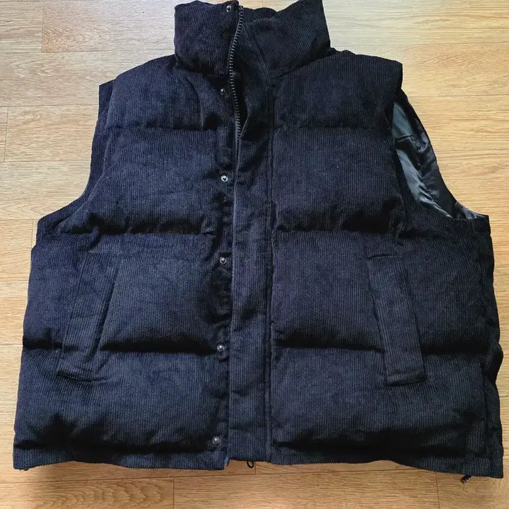 [BUNJANG] WIT and WONDER Corduroy Padded Vest / WIT and WONDER 코듀로이 패딩 조끼