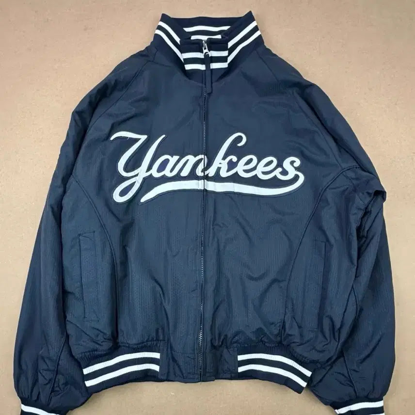 [BUNJANG] New York Yankees Varsity Baseball Jacket / 빈티지 뉴욕 양키스 바시티 베이스볼 자켓