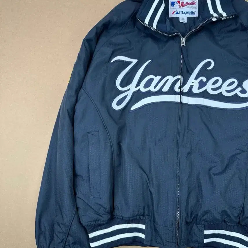 [BUNJANG] New York Yankees Varsity Baseball Jacket / 빈티지 뉴욕 양키스 바시티 베이스볼 자켓