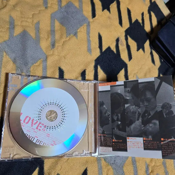 [BUNJANG] Sarang gwa Pyung Hwa 2CD Album / 사랑과평화 2CD