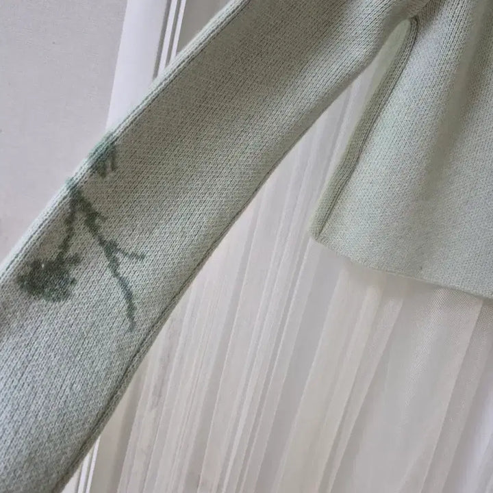 [SOLD OUT] 에브모우 가디건