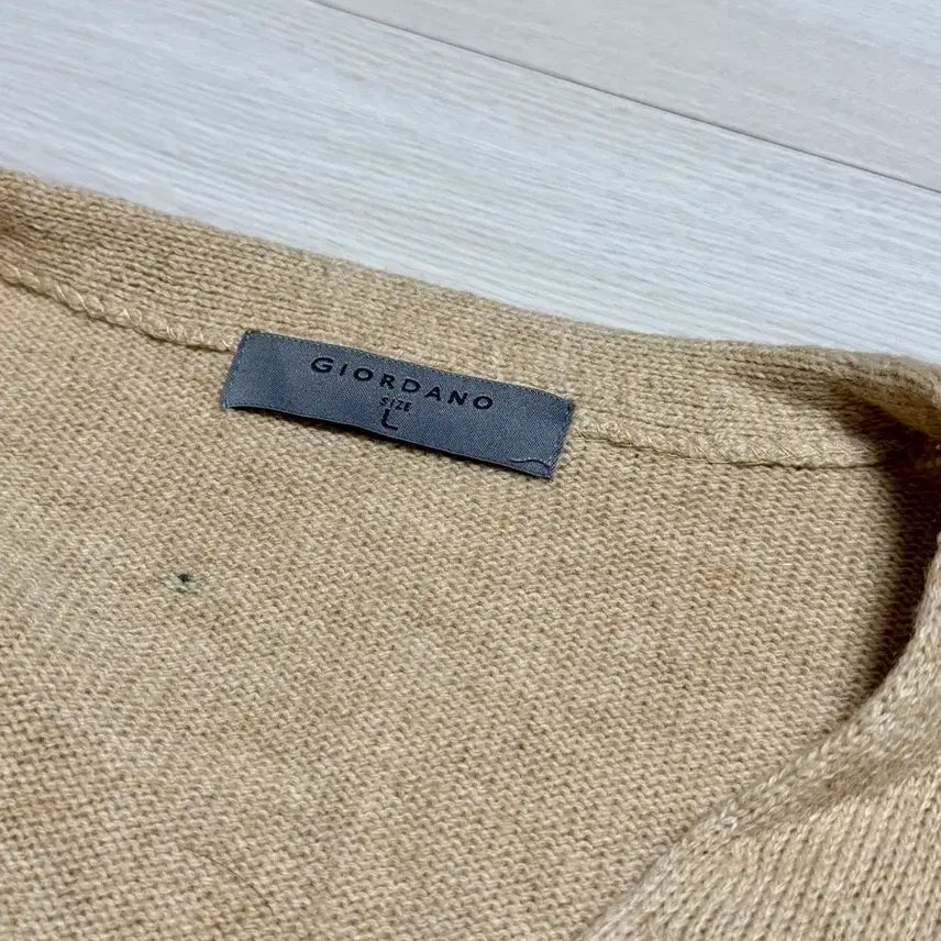 [BUNJANG] Giordano Beige Cardigan / 지오다노 가디건 베이지 색상