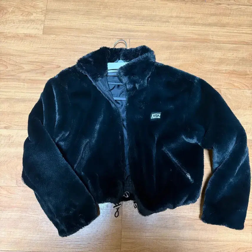 [SOLD OUT] 나이키 퍼자켓 S 여성