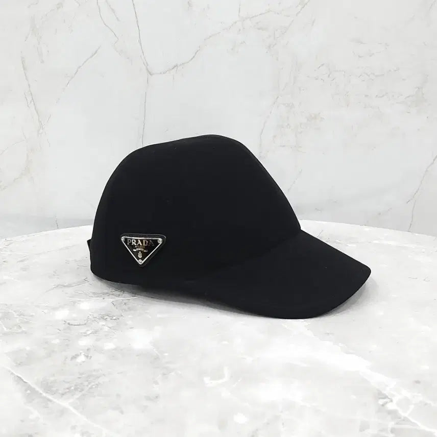 [BUNJANG] Prada Triangle Logo Wool Ball Cap M / 프라다 트라이앵글 삼각로고 울 볼캡 M 2HC249