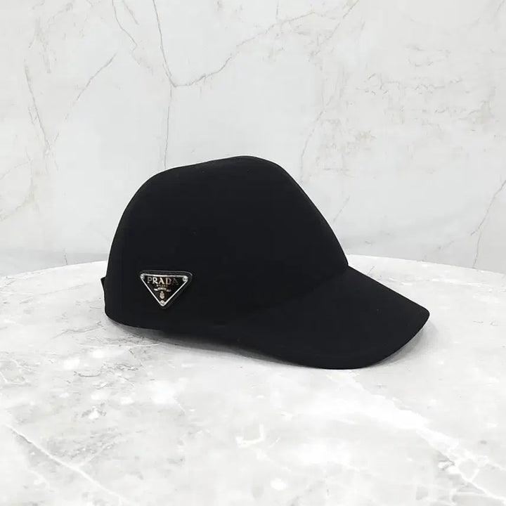 [BUNJANG] Prada Triangle Logo Wool Ball Cap M / 프라다 트라이앵글 삼각로고 울 볼캡 M 2HC249
