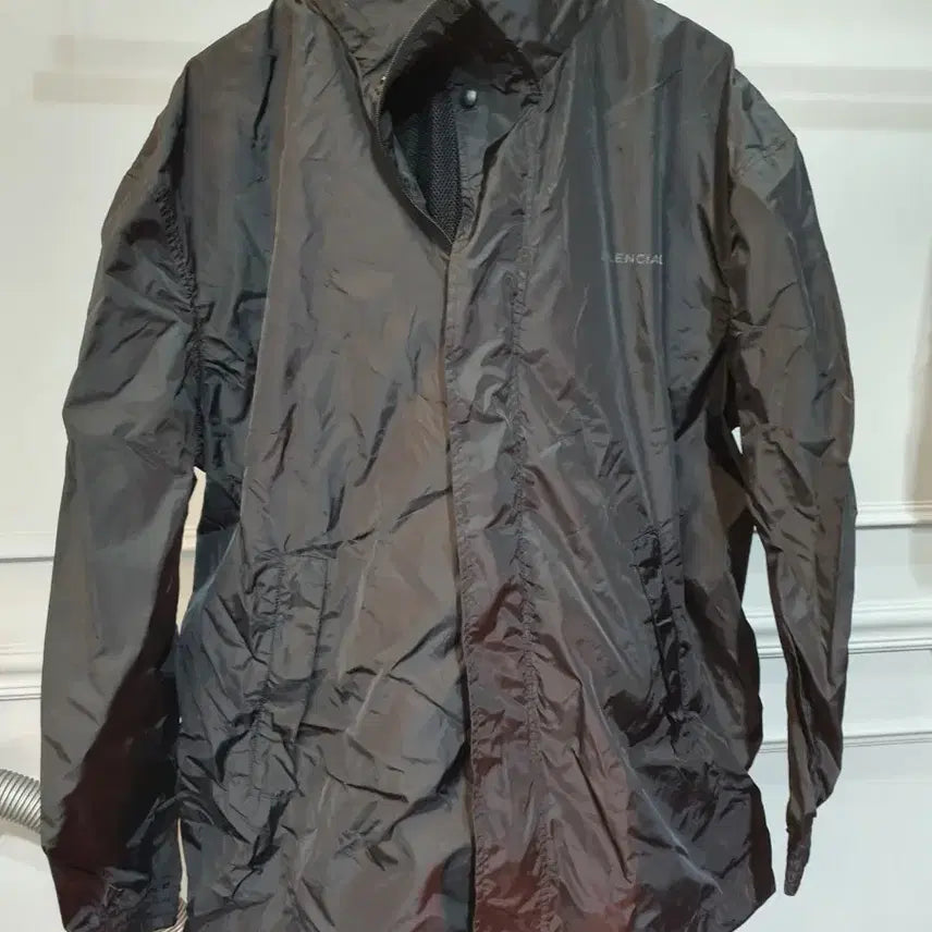 [BUNJANG] Balenciaga Windbreaker Jacket - Black - L / 발렌시아가 블랙 바람막이 자켓  L
