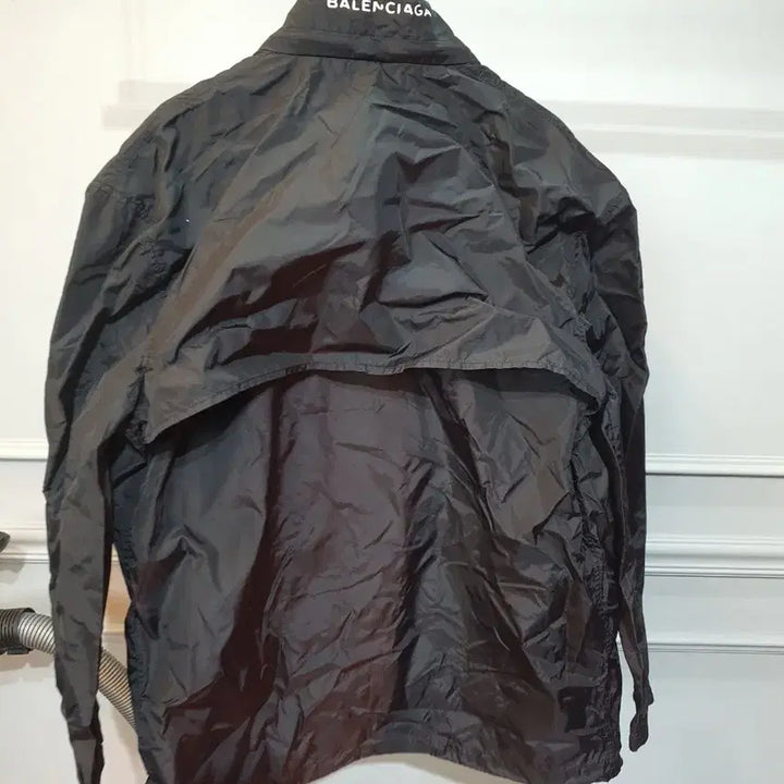 [BUNJANG] Balenciaga Windbreaker Jacket - Black - L / 발렌시아가 블랙 바람막이 자켓  L