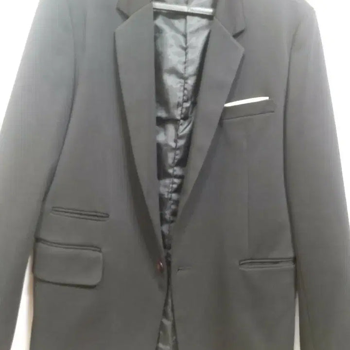 [BUNJANG] Black Jacket (Size 95) / 검정색 자켓(95)