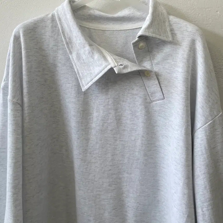 [BUNJANG] Unbalanced Collar Henry Neck Sweatshirt / 새상품 언발 헨리넥 카라 맨투맨