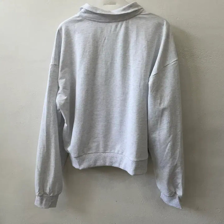 [BUNJANG] Unbalanced Collar Henry Neck Sweatshirt / 새상품 언발 헨리넥 카라 맨투맨