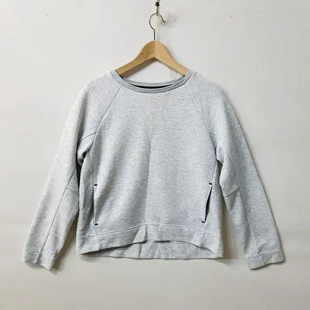 [SOLD OUT] 유니클로 크롭 티셔츠