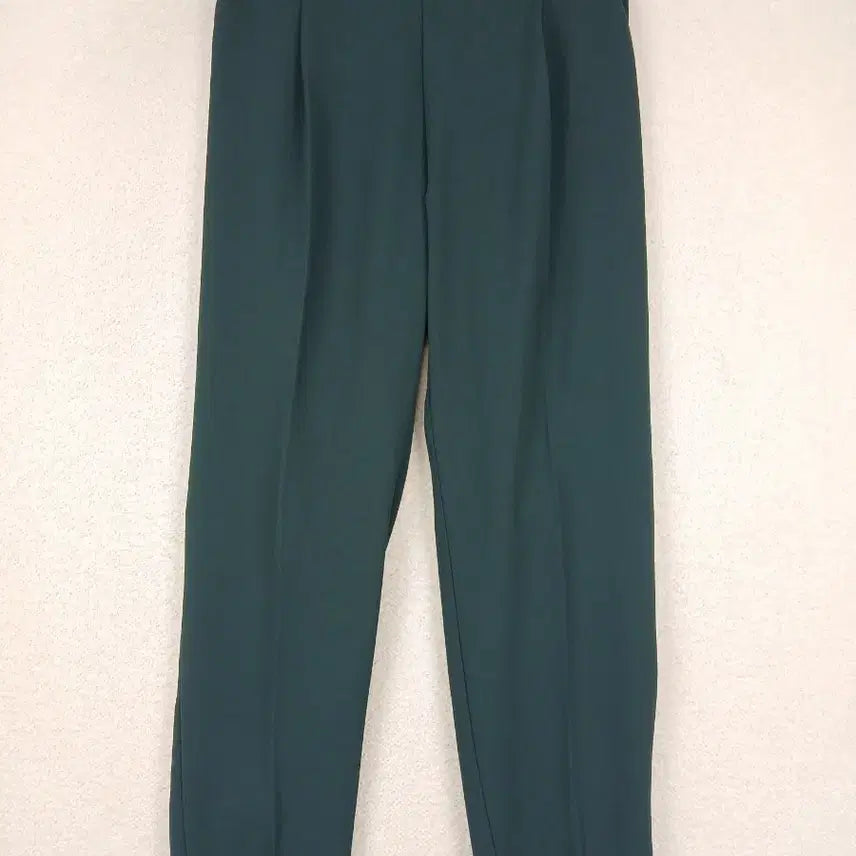 [BUNJANG] Open Closet Dark Green Pleated Slacks / open closet 여성 다크그린 핀턱 슬랙스 밴딩바지(M-L)