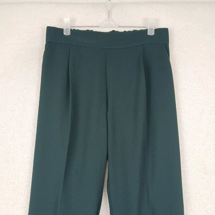 [BUNJANG] Open Closet Dark Green Pleated Slacks / open closet 여성 다크그린 핀턱 슬랙스 밴딩바지(M-L)