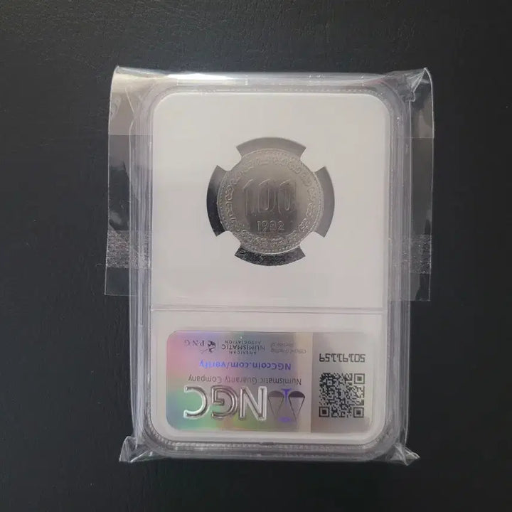 [BUNJANG] 1982 Korean 100 Won Coin MS64 / 1982년 100원 NGC 코인 (MS64)