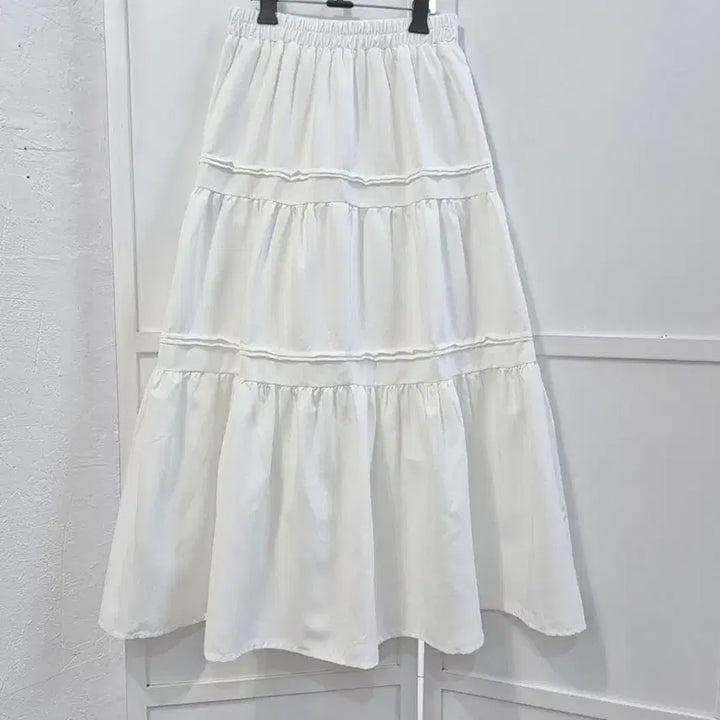 [BUNJANG] Place Studio Tiered Flare Long Skirt / 플레이스스튜디오 티어드 스커트 새상품