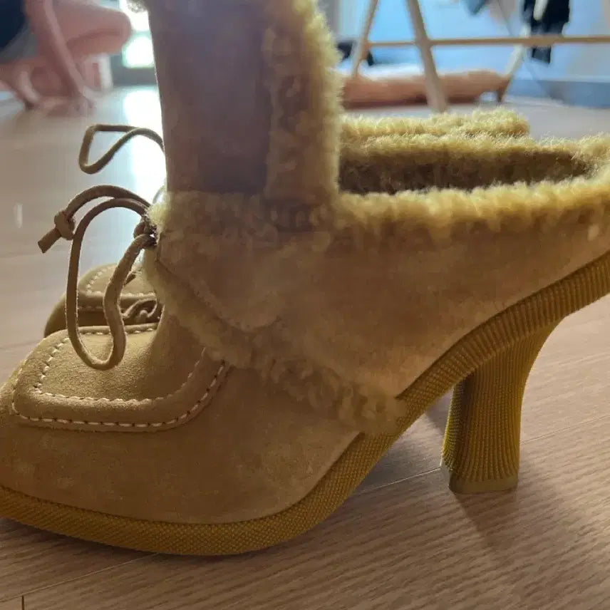 [BUNJANG] Burberry Suede Fur Heel Boots / 버버리 스웨이드 퍼 힐 부츠 37size