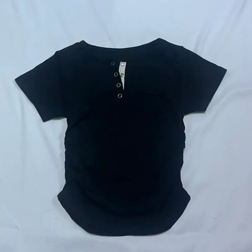 [BUNJANG] Slim Fit Butterfly Pocket T-shirt / 슬림핏 반팔티셔츠