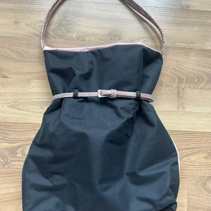 [BUNJANG] Pierre Cardin Bucket Shoulder Bag / 피에르가르뎅 버킷 숄더백
