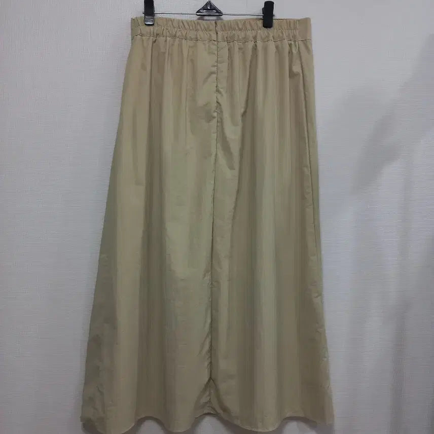 [BUNJANG] Unbranded Beige Long Skirt / 빅사이즈 뒷밴딩 롱스커트 베이지 30
