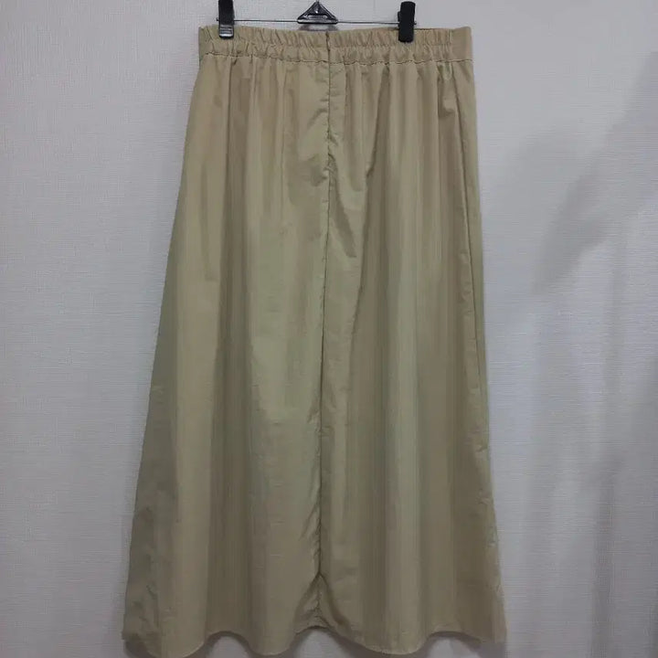 [BUNJANG] Unbranded Beige Long Skirt / 빅사이즈 뒷밴딩 롱스커트 베이지 30