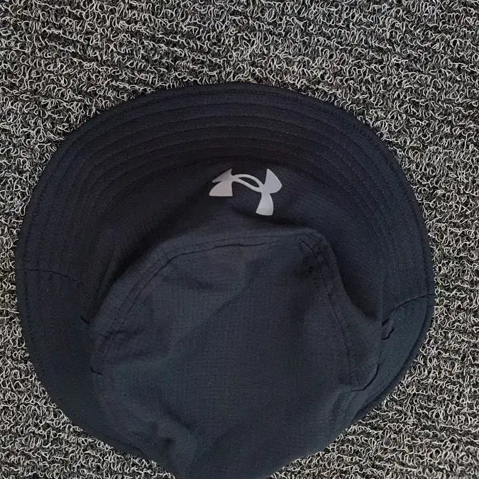 [BUNJANG] Under Armour Black Bucket Hat 60 / 언더아머 블랙 벙거지모자 60