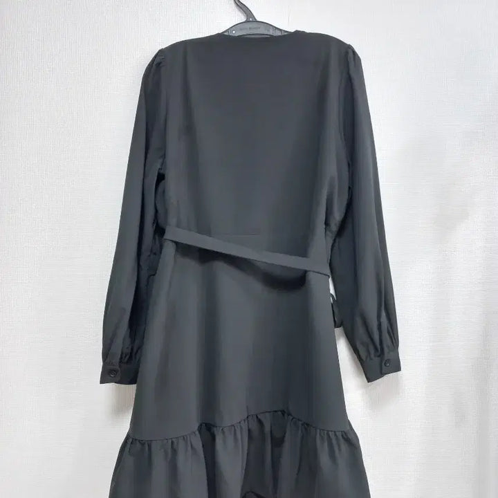 [SOLD OUT] 빅사이즈 프릴 랩원피스 블랙