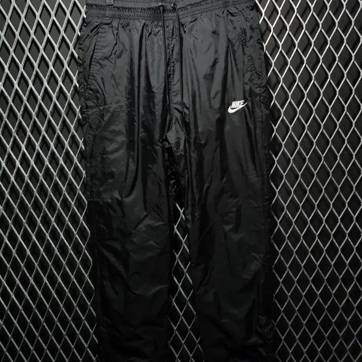[SOLD OUT] 나이키 나일론 조거팬츠 L