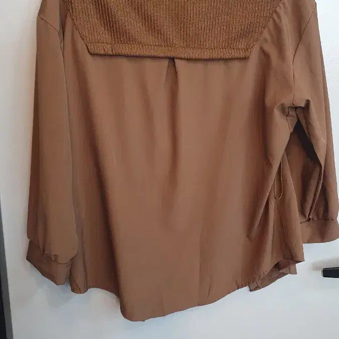 [BUNJANG] Color Block Knit Blouse / 배색 니트 브라운 셔츠 블라우스 프리