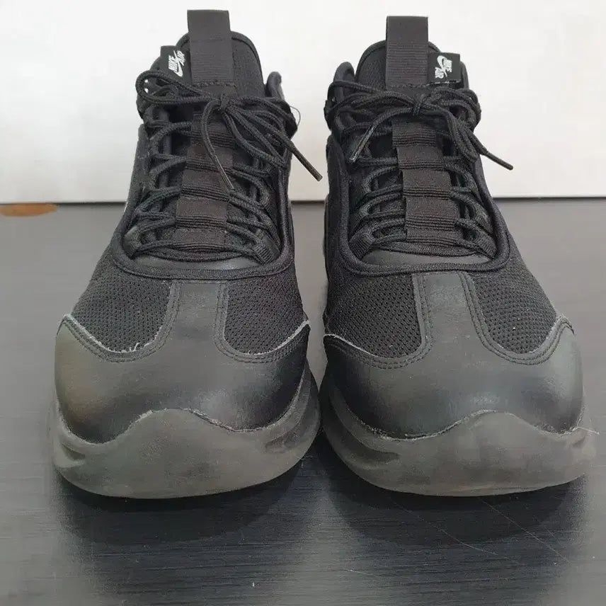 [BUNJANG] Nike Air Max Axis Mid Black (275) / 나이키 에어 맥스 엑시스 미드 블랙 (275)