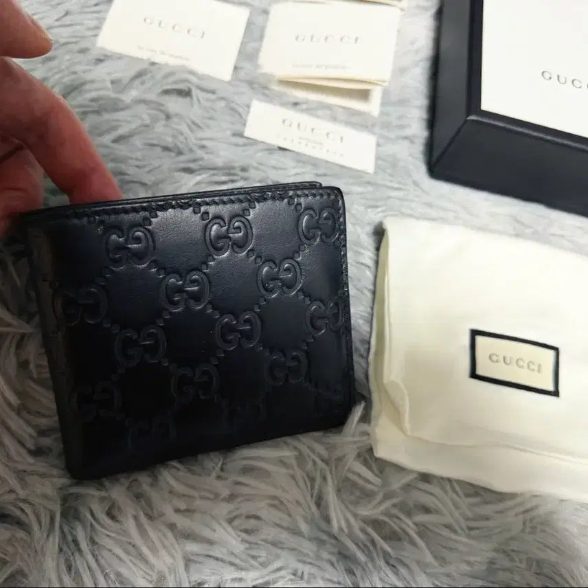 [BUNJANG] Gucci GG Signature Microguccissima Wallet Black / 구찌 GG 시그니처 마이크로시마 반지갑  블랙 정품 풀박스