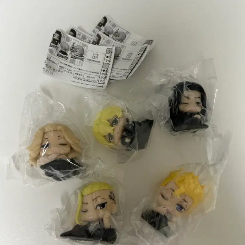 [SOLD OUT] 도쿄리벤저스 도리벤 오네무탄 가챠 세트
