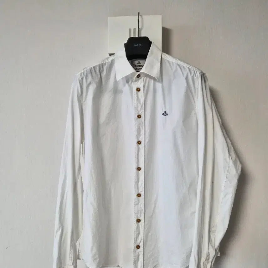 [BUNJANG] Vivienne Westwood White Slim Fit Shirt Size 54 / 비비안웨스트우드 화이트 셔츠 54(슬림100)