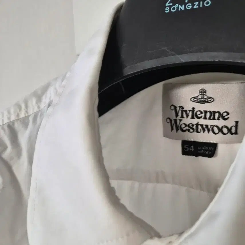 [BUNJANG] Vivienne Westwood White Slim Fit Shirt Size 54 / 비비안웨스트우드 화이트 셔츠 54(슬림100)