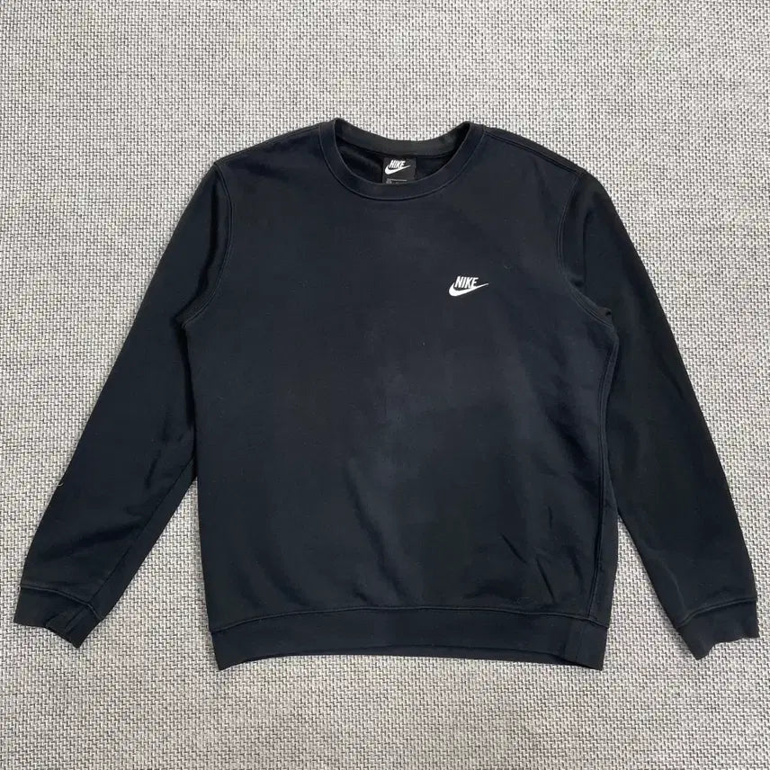 [BUNJANG] Nike Black Crewneck T-shirt / 나이키 블랙 맨투맨 티셔츠