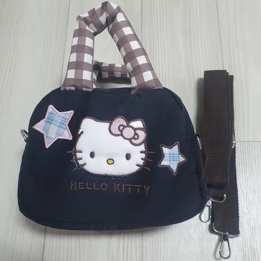 [BUNJANG] Hello Kitty Black Tote Bag / 헬로키티 블랙 토트백 + 스트랩
