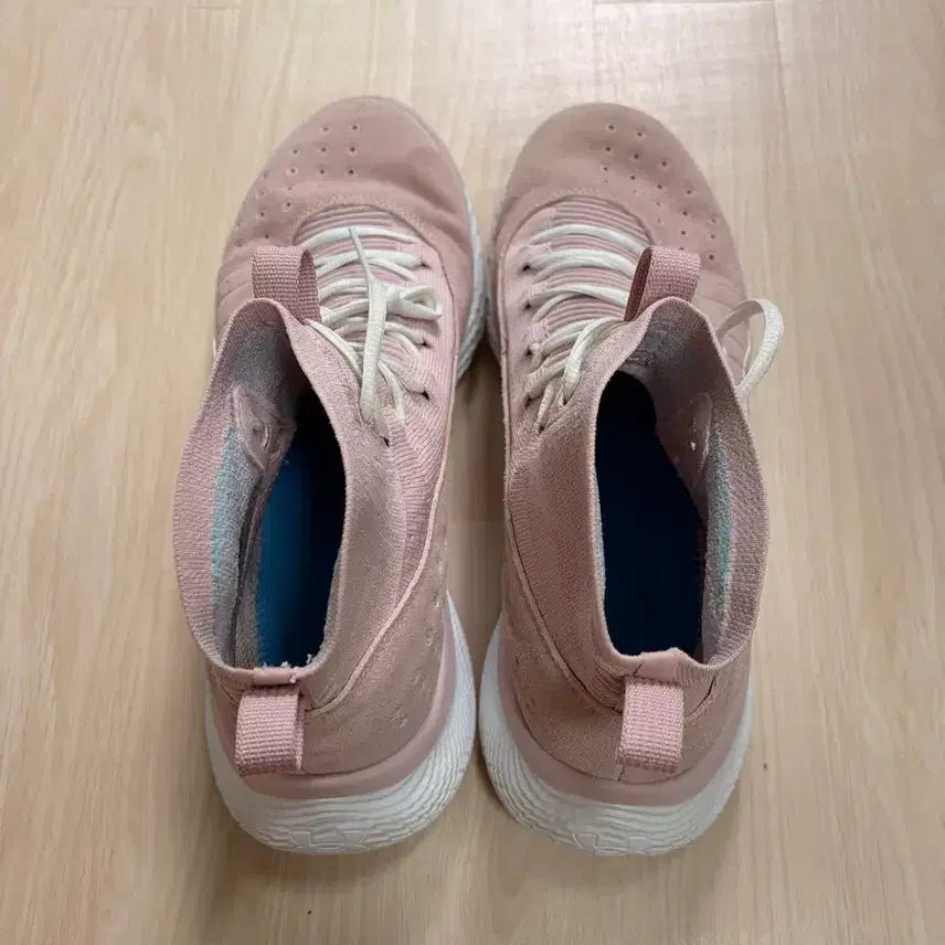 [BUNJANG] Under Armour Curry 4 Floatro Pink White Shoes / 언더아머 커리4 플로트로 핑크 화이트 (300)