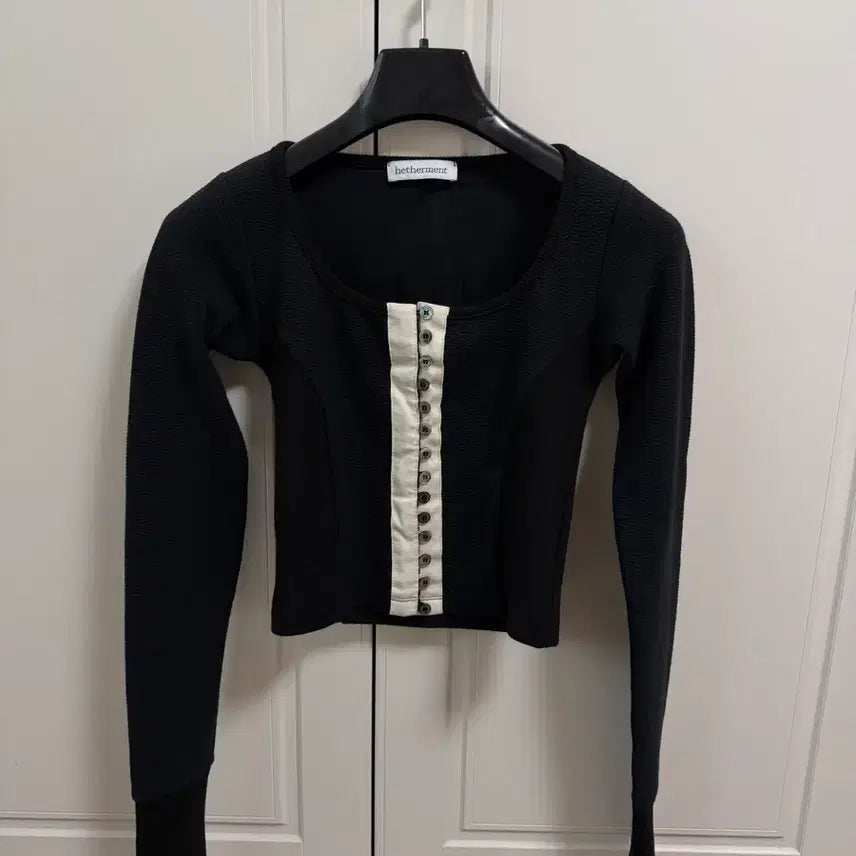 [BUNJANG] Hedermant Black Top / 헤더먼트 블랙 상의(상태최상)