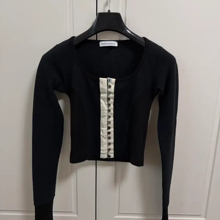 [BUNJANG] Hedermant Black Top / 헤더먼트 블랙 상의(상태최상)