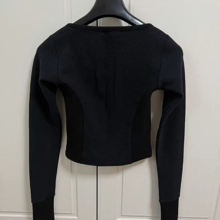 [BUNJANG] Hedermant Black Top / 헤더먼트 블랙 상의(상태최상)