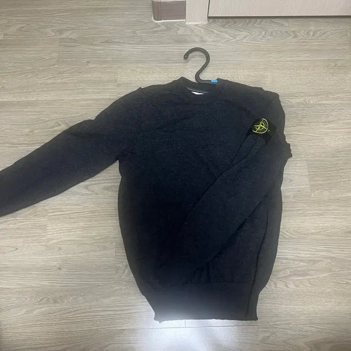 [BUNJANG] Stone Island Knit Sweater (Gray) / 스톤아일랜드 니트 (그레이)