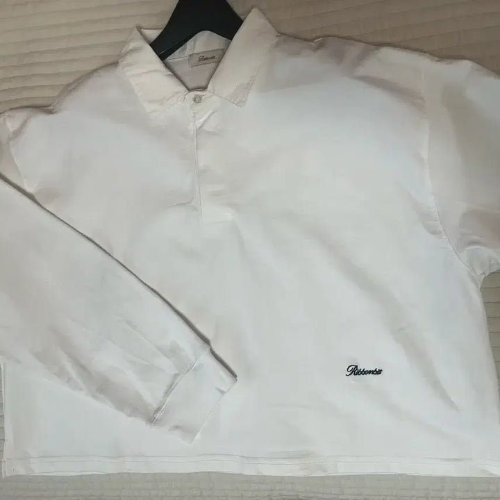 [BUNJANG] ribbonbit Crop Polo Top / ribbonbit 크롭 폴로 탑